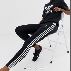 Adidas Leggings + Tshirt